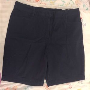 Basic Editions Dark Blue Shorts with Pockets